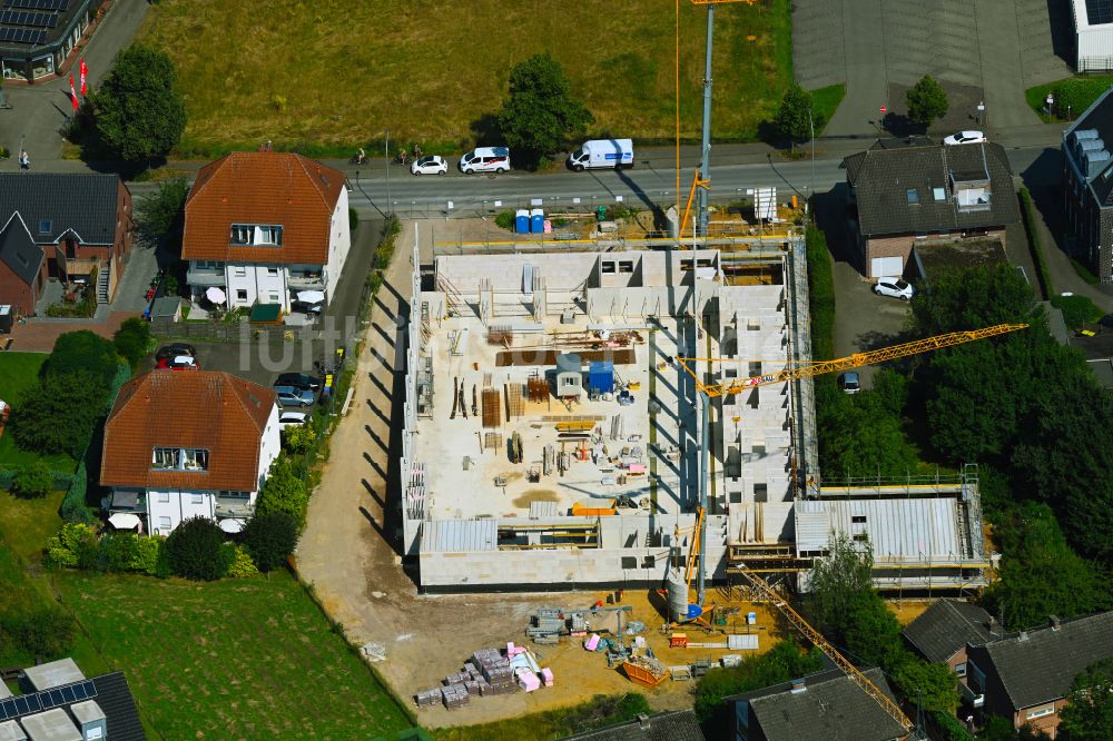 Borken von oben - Baustelle zum Neubau der Sporthalle - Zweifeldsporthalle in Borken im Bundesland Nordrhein-Westfalen, Deutschland