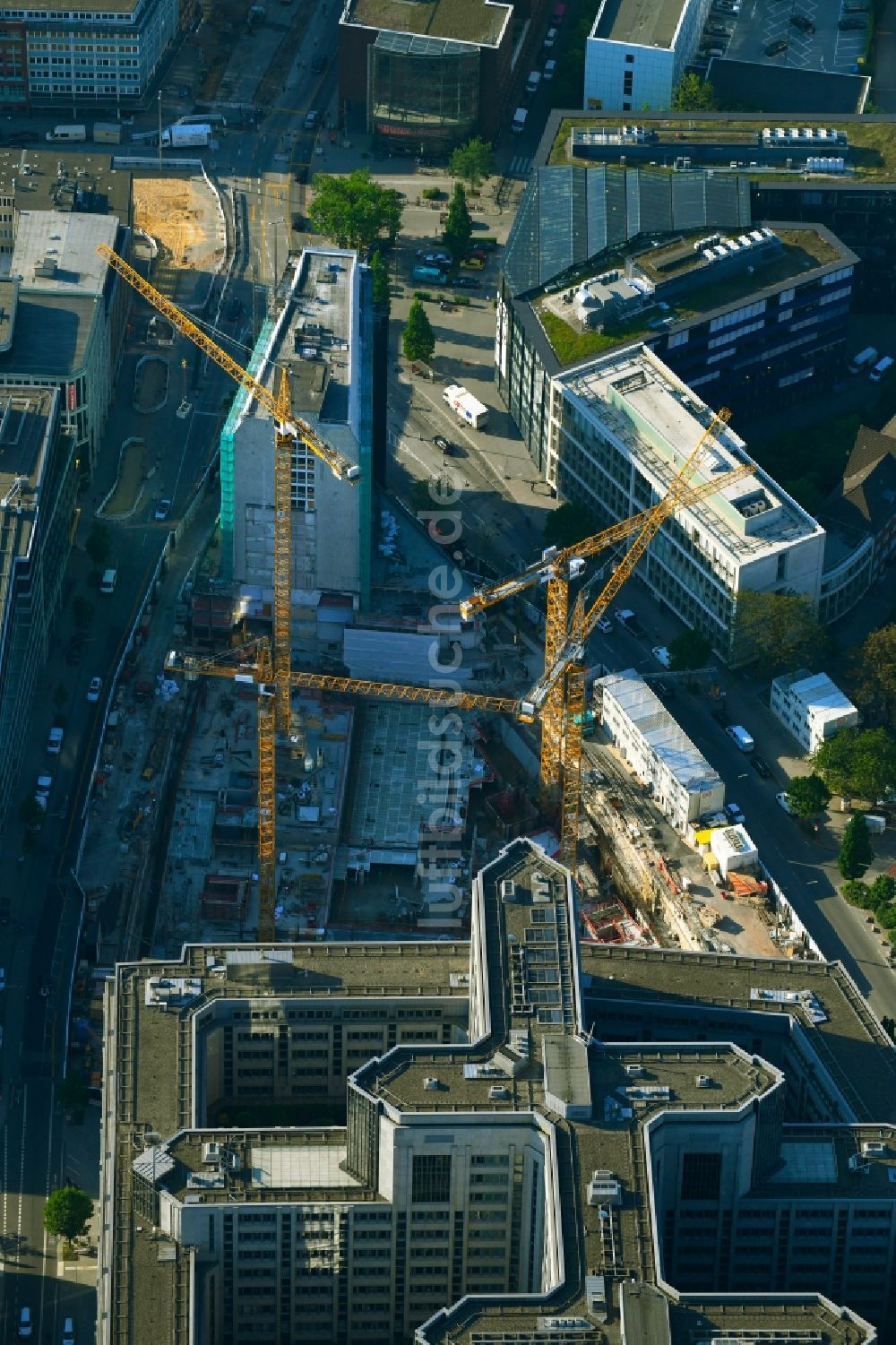 Luftaufnahme Hamburg - Baustelle zum Neubau des Springer Quartier in Hamburg, Deutschland