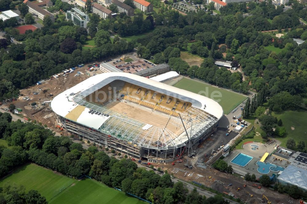 Luftaufnahme Dresden - Baustelle zum Neubau des Stadion DDV-Stadion Dresden im Bundesland Sachsen