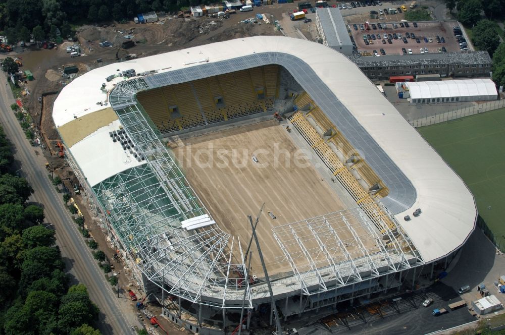 Dresden aus der Vogelperspektive: Baustelle zum Neubau des Stadion DDV-Stadion Dresden im Bundesland Sachsen