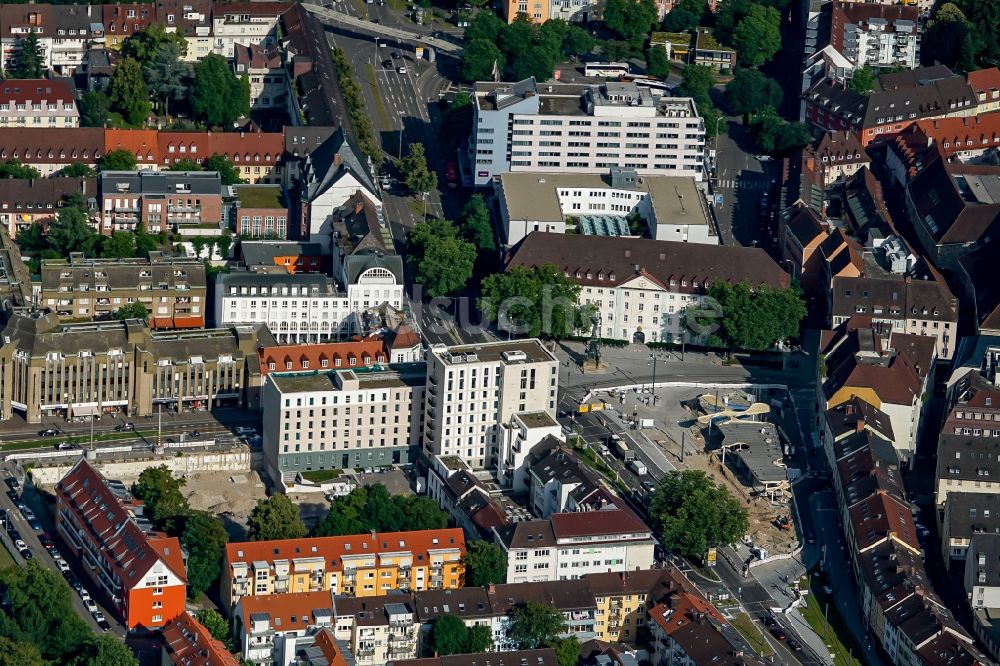 Freiburg im Breisgau von oben - Baustelle zum Neubau Strassenbau am Siegesdenkmal in Freiburg im Breisgau im Bundesland Baden-Württemberg, Deutschland