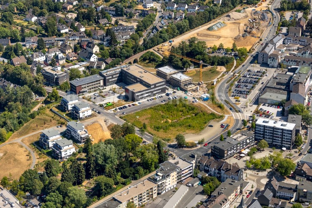 Luftaufnahme Heiligenhaus - Baustelle zum Neubau eines Studenten- Wohnheim - Gebäude am Campus Velbert/Heiligenhaus in Heiligenhaus im Bundesland Nordrhein-Westfalen, Deutschland