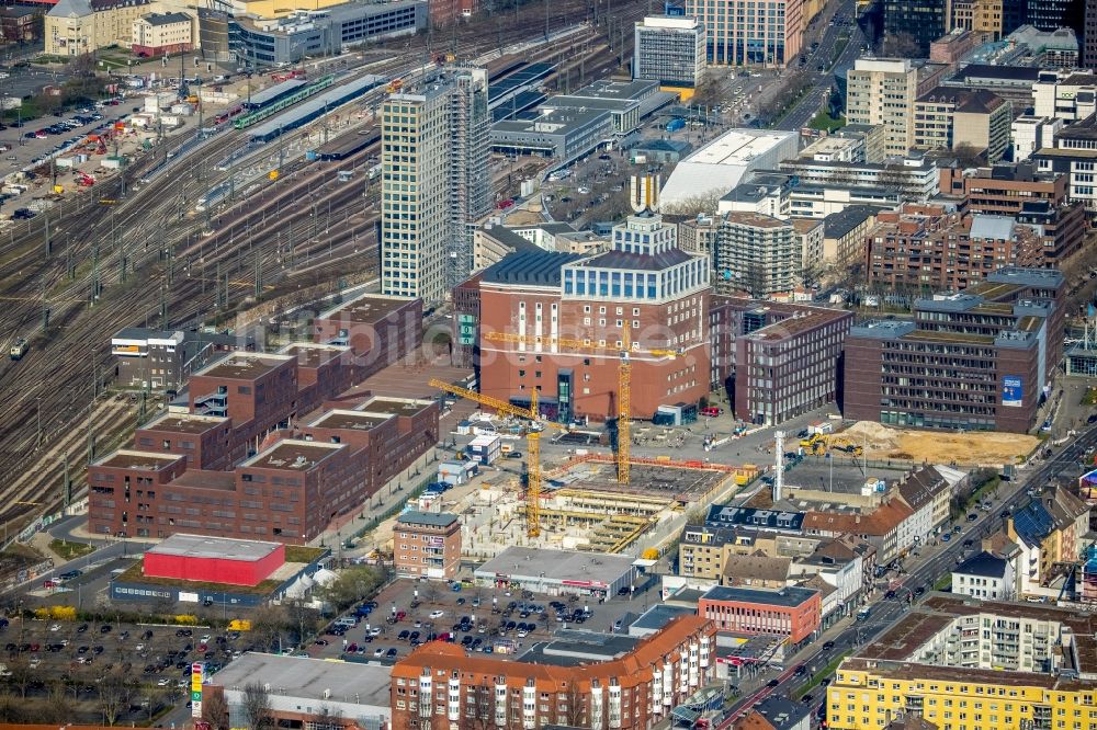 Dortmund von oben - Baustelle zum Neubau eines Studenten- Wohnheim - Gebäude am Emil-Moog-Platz - Benno-Elkan-Allee - Ritterstraße in Dortmund im Bundesland Nordrhein-Westfalen, Deutschland