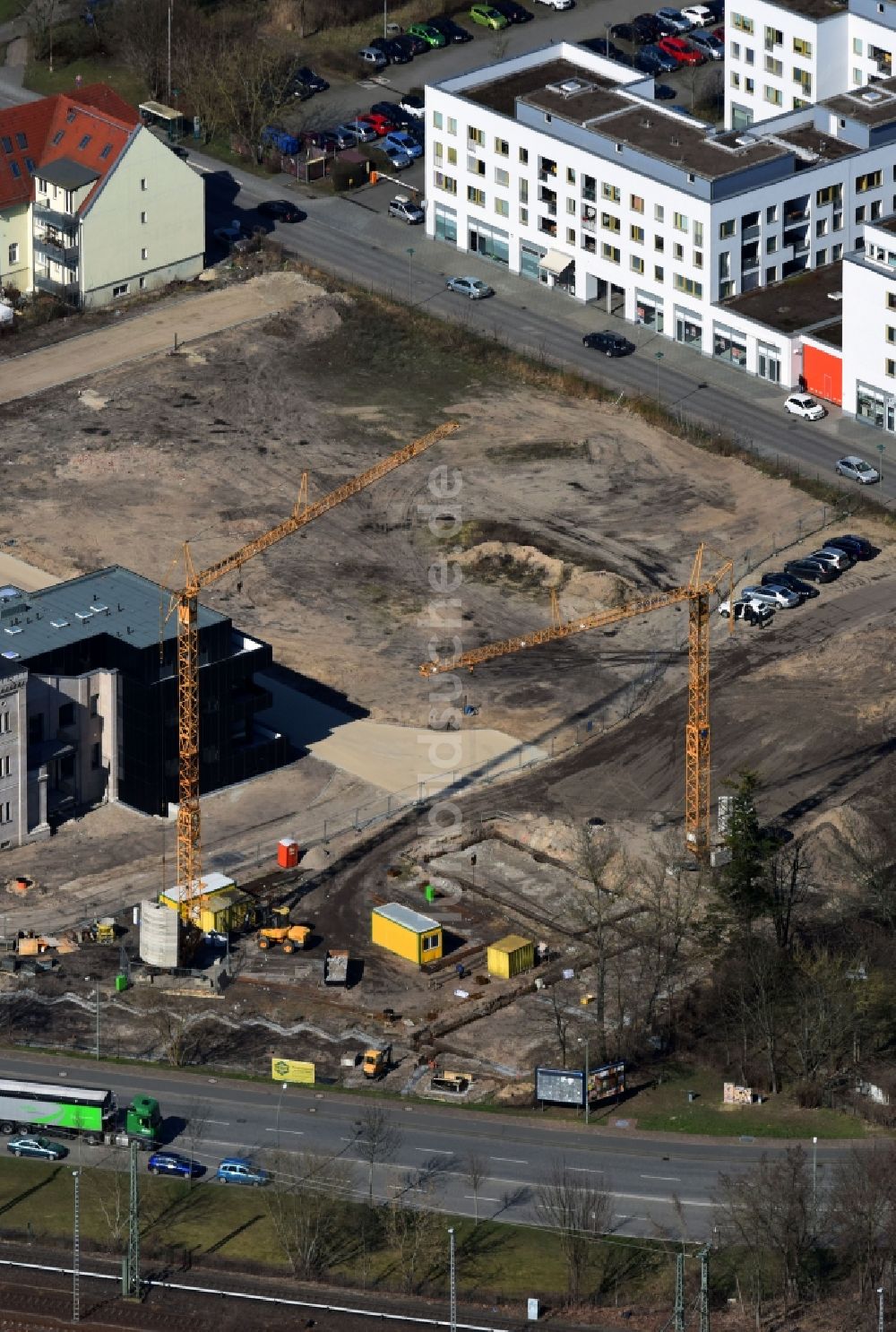 Potsdam von oben - Baustelle zum Neubau eines Studenten- Wohnheim - Gebäude der Terpe Bau GmbH im Ortsteil Innenstadt in Potsdam im Bundesland Brandenburg