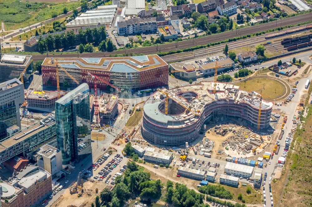 Luftbild Düsseldorf - Baustelle zum Neubau trivago-Zentrale an der Kesselstraße durch die Ed. Züblin AG im Ortsteil Medienhafen in Düsseldorf im Bundesland Nordrhein-Westfalen