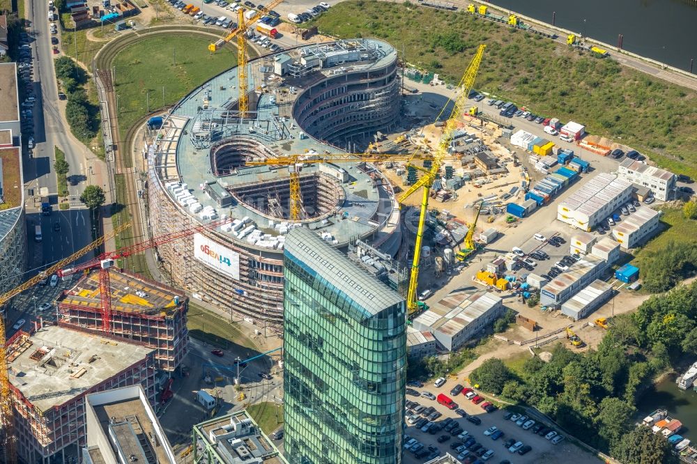 Düsseldorf aus der Vogelperspektive: Baustelle zum Neubau trivago- Zentrale an der Kesselstraße durch die Ed. Züblin AG im Ortsteil Medienhafen in Düsseldorf im Bundesland Nordrhein-Westfalen