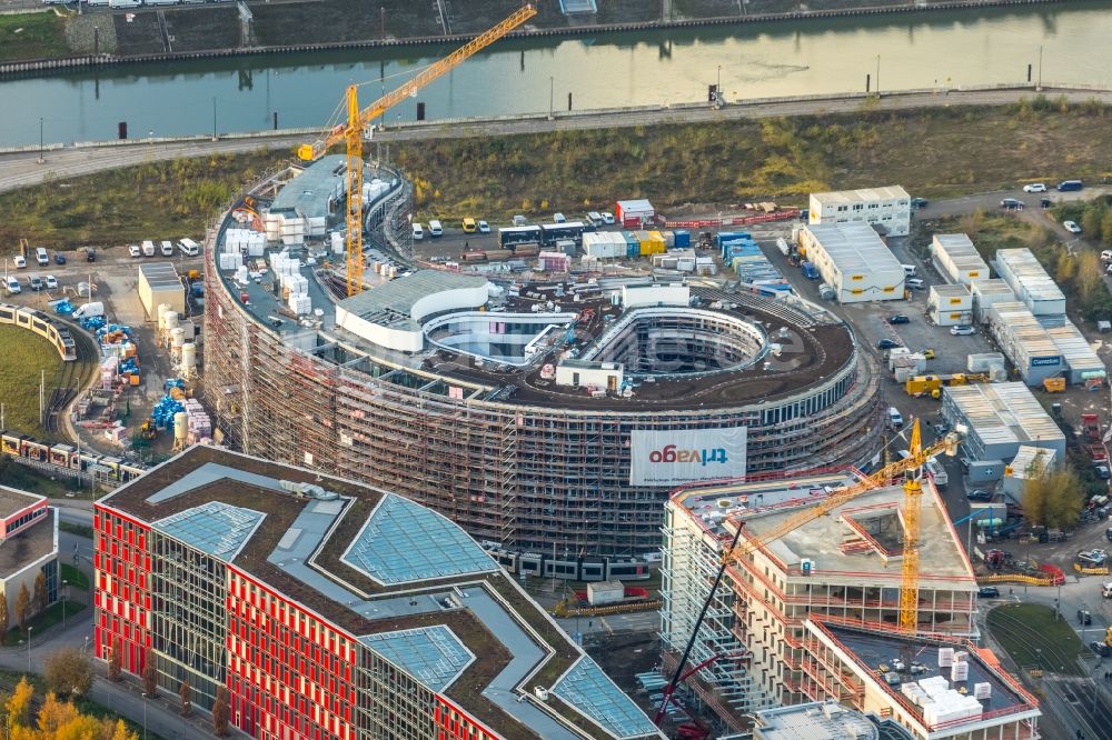 Düsseldorf aus der Vogelperspektive: Baustelle zum Neubau trivago- Zentrale an der Kesselstraße durch die Ed. Züblin AG im Ortsteil Medienhafen in Düsseldorf im Bundesland Nordrhein-Westfalen