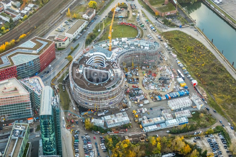 Düsseldorf aus der Vogelperspektive: Baustelle zum Neubau trivago- Zentrale an der Kesselstraße durch die Ed. Züblin AG im Ortsteil Medienhafen in Düsseldorf im Bundesland Nordrhein-Westfalen