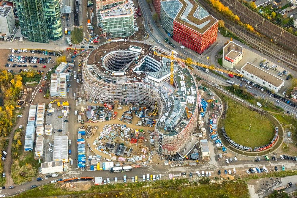 Düsseldorf von oben - Baustelle zum Neubau trivago- Zentrale an der Kesselstraße durch die Ed. Züblin AG im Ortsteil Medienhafen in Düsseldorf im Bundesland Nordrhein-Westfalen