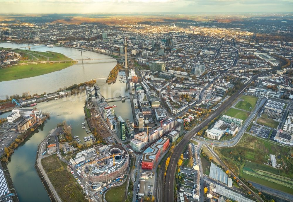 Düsseldorf aus der Vogelperspektive: Baustelle zum Neubau trivago- Zentrale an der Kesselstraße durch die Ed. Züblin AG im Ortsteil Medienhafen in Düsseldorf im Bundesland Nordrhein-Westfalen