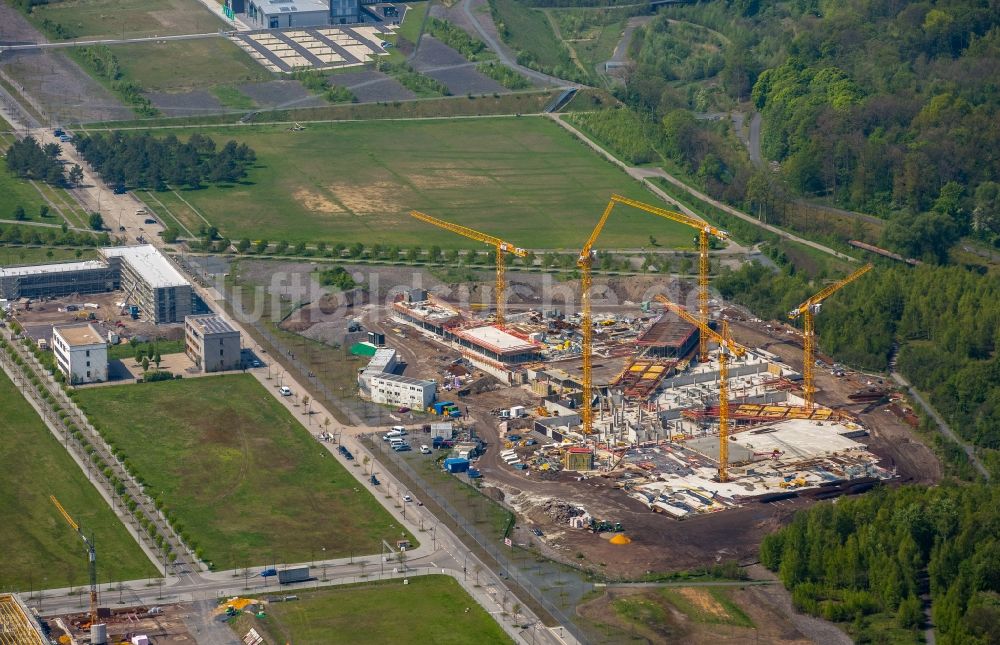 Dortmund von oben - Baustelle zum Neubau Unternehmenszentrale der Amprion GmbH im Ortsteil Hörde in Dortmund im Bundesland Nordrhein-Westfalen