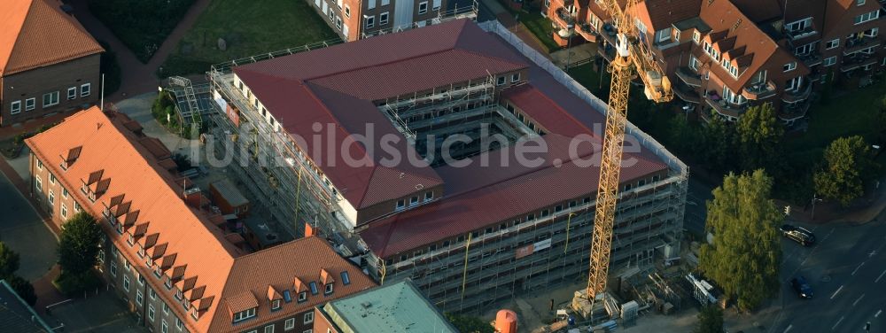 Stade von oben - Baustelle zum Neubau eines Verwaltungsgebäudes in Stade im Bundesland Niedersachsen