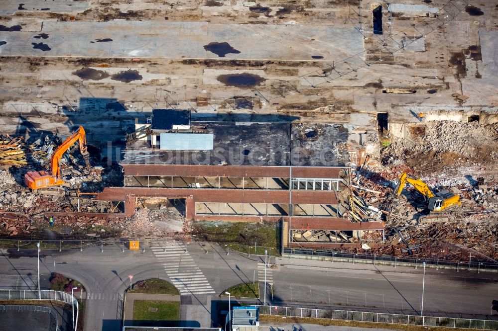 Bochum aus der Vogelperspektive: Baustelle zum Neubau des Warenverteilzentrums Warehouse auf dem Gelände des ehemaligen Opel Werkes II im Osten von Bochum im Bundesland Nordrhein-Westfalen