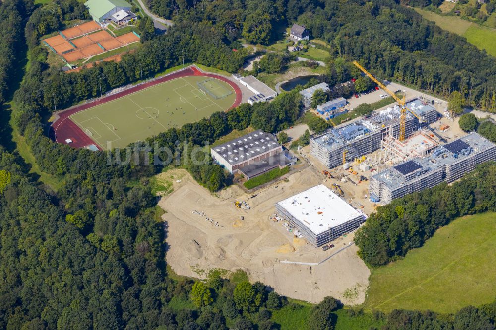 Velbert aus der Vogelperspektive: Baustelle zum Neubau eines Weiterbildungs- und Bildungszentrums in Velbert im Bundesland Nordrhein-Westfalen, Deutschland