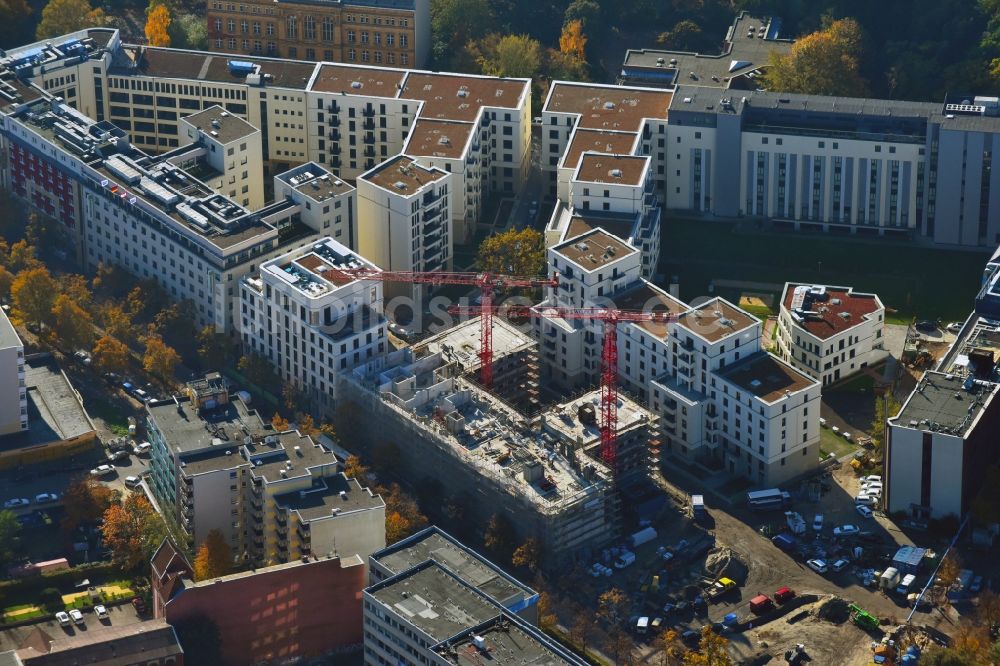 Berlin von oben - Baustelle zum Neubau von Wohn- und Bürogebäuden in Berlin, Deutschland