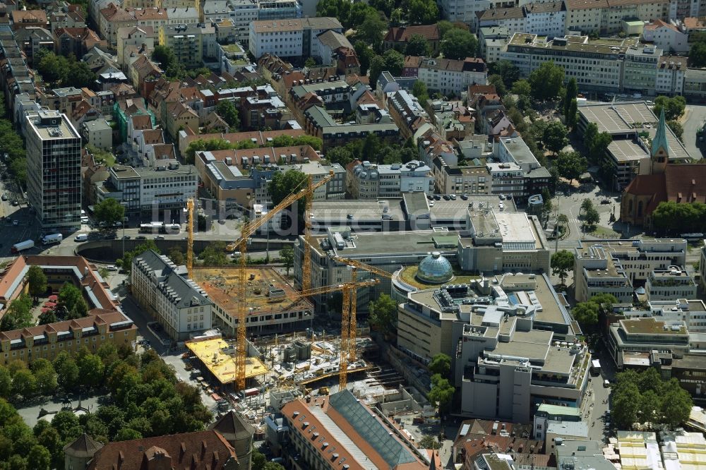 Luftbild Stuttgart - Baustelle zum Neubau Wohn-und Geschäftshauses Dorotheen Quartier in Stuttgart im Bundesland Baden-Württemberg