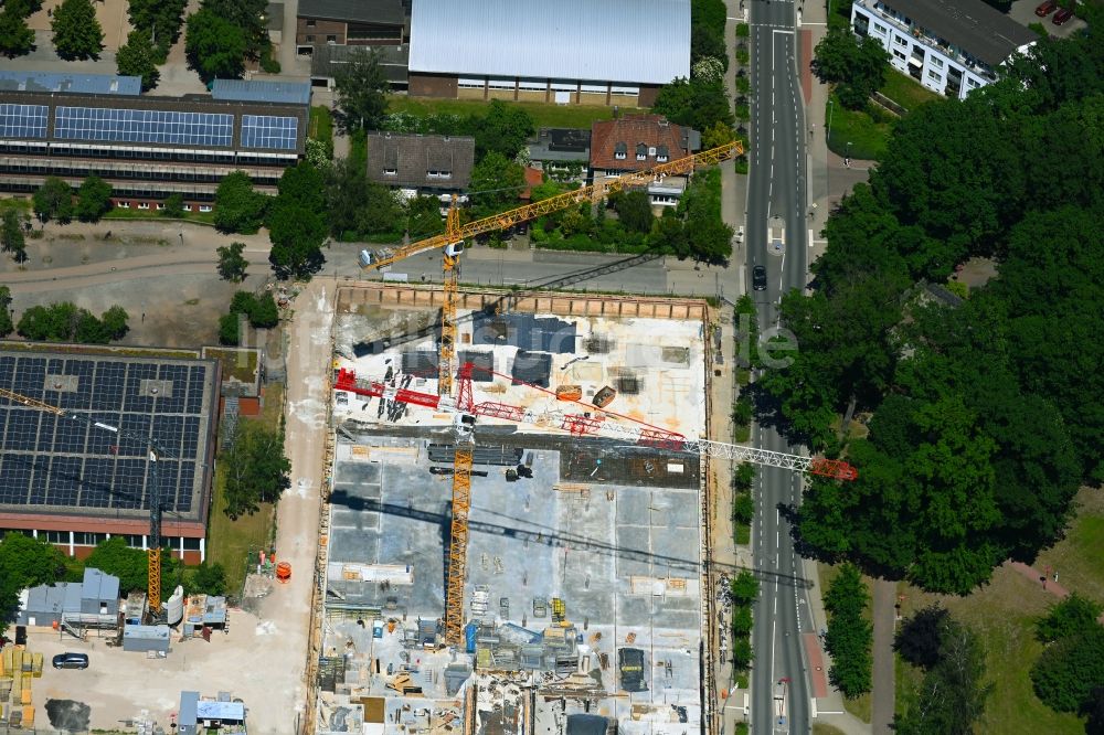 Luftbild Lehrte - Baustelle zum Neubau eines Wohn- und Geschäftshauses Manskestraße in Lehrte im Bundesland Niedersachsen, Deutschland