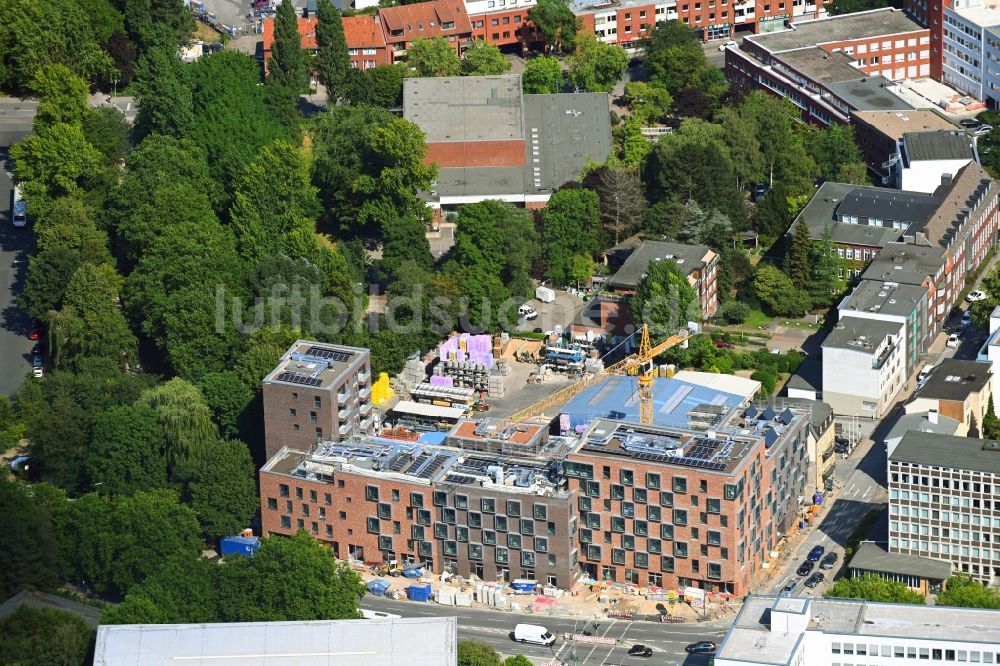 Luftbild Hamburg - Baustelle zum Neubau eines Wohn- und Geschäftshauses Wohn- und Geschäftshaus in Wandsbek in Hamburg, Deutschland