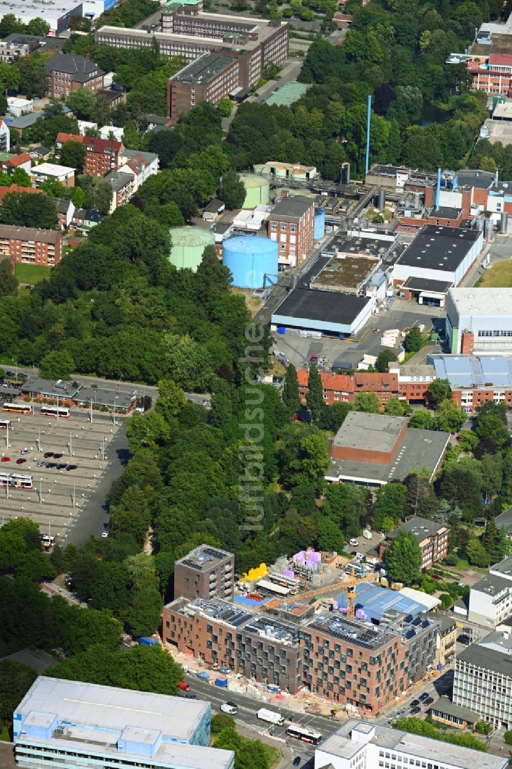 Luftaufnahme Hamburg - Baustelle zum Neubau eines Wohn- und Geschäftshauses Wohn- und Geschäftshaus in Wandsbek in Hamburg, Deutschland