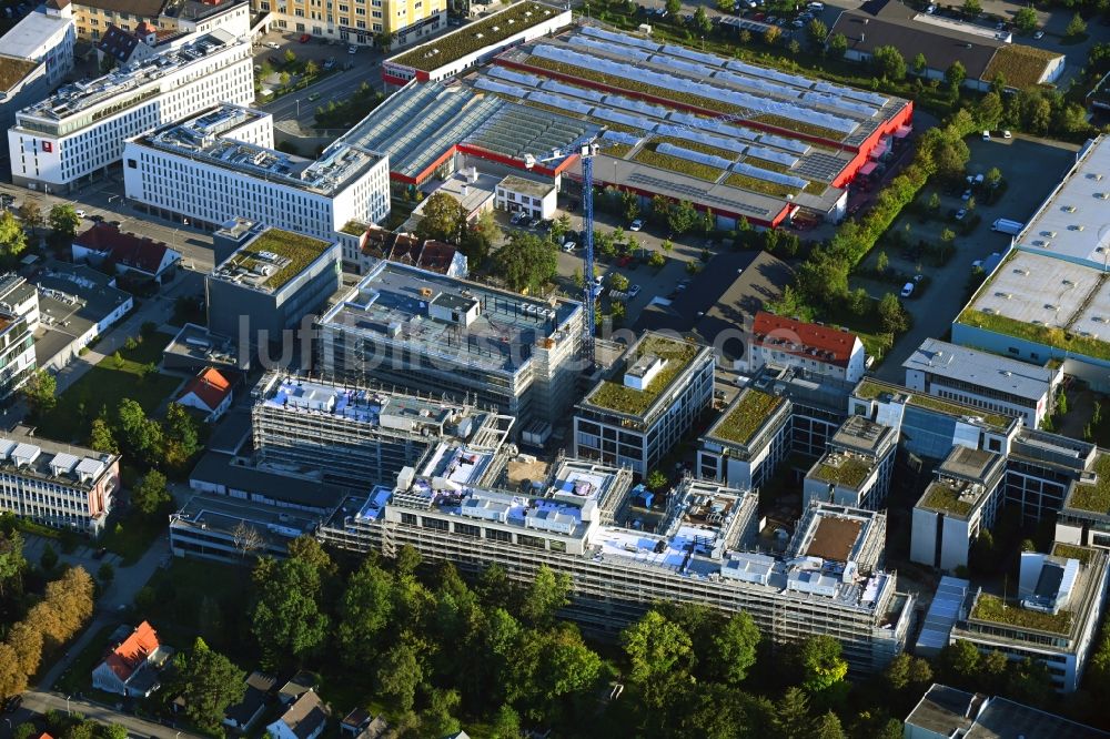 München aus der Vogelperspektive: Baustelle zum Neubau eines Wohn- und Geschäftshauses zwischen Döderleinstraße und Zielstattstraße im Ortsteil Sendling-Westpark in München im Bundesland Bayern, Deutschland