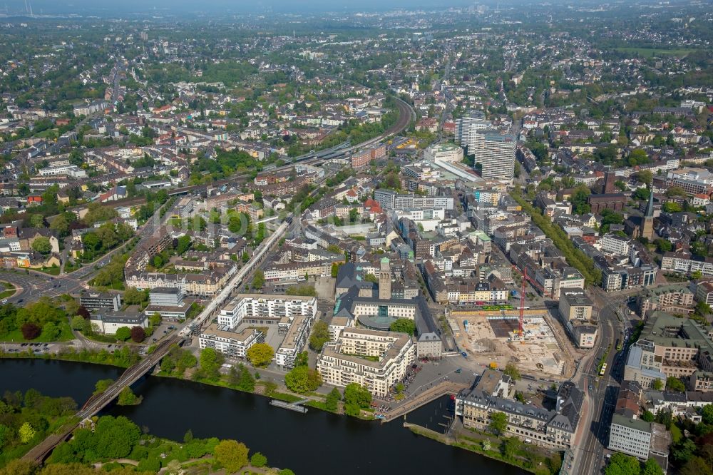 Luftbild Mülheim an der Ruhr - Baustelle zum Neubau eines Wohn- und Geschäftshausviertels in Mülheim an der Ruhr im Bundesland Nordrhein-Westfalen