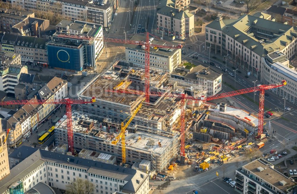 Mülheim an der Ruhr aus der Vogelperspektive: Baustelle zum Neubau eines Wohn- und Geschäftshausviertels in Mülheim an der Ruhr im Bundesland Nordrhein-Westfalen