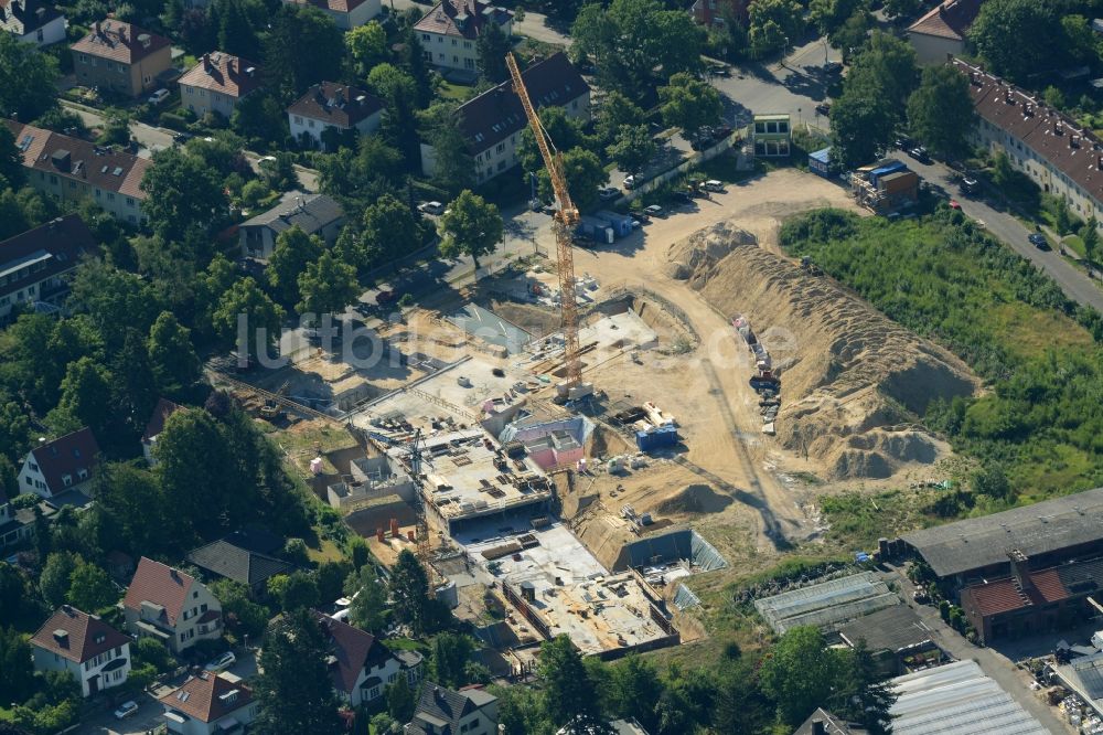 Luftaufnahme Berlin - Baustelle zum Neubau der Wohnanlage Alte Gärtnerei an im Ortsteil Zehlendorf in Berlin