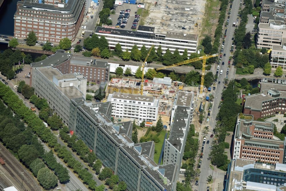 Hamburg von oben - Baustelle zum Neubau einer Wohnanlage in Hamburg