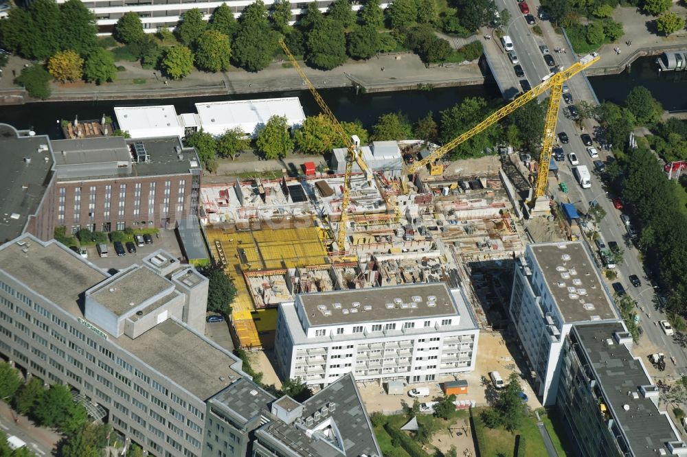 Hamburg von oben - Baustelle zum Neubau einer Wohnanlage in Hamburg