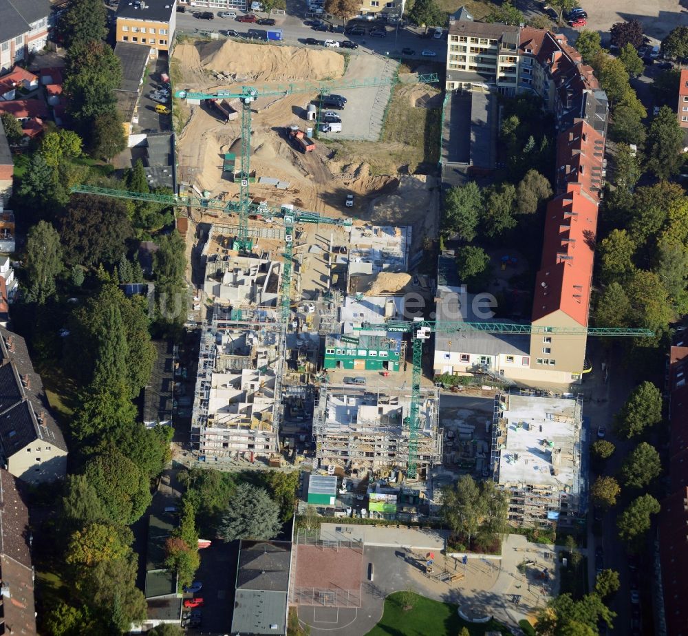 Hamburg Bambek von oben - Baustelle zum Neubau der Wohnanlage Südsiet Barmbek / Holsteinischer Kamp in Hamburg