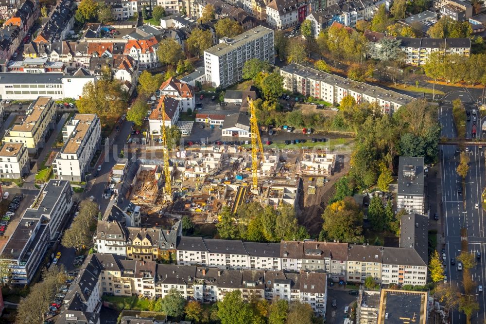 Luftbild Essen - Baustelle zum Neubau von Wohnblöcken mit Eigentumswohnungen entlang der Veronikastraße in Essen im Bundesland Nordrhein-Westfalen - NRW, Deutschland