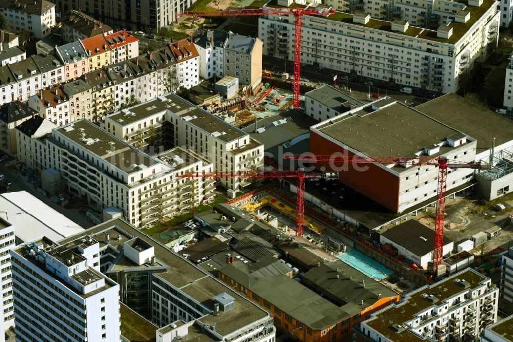 Frankfurt am Main aus der Vogelperspektive: Baustelle zum Neubau eines Wohngebäudes in der Krifteler Straße in Frankfurt am Main im Bundesland Hessen, Deutschland