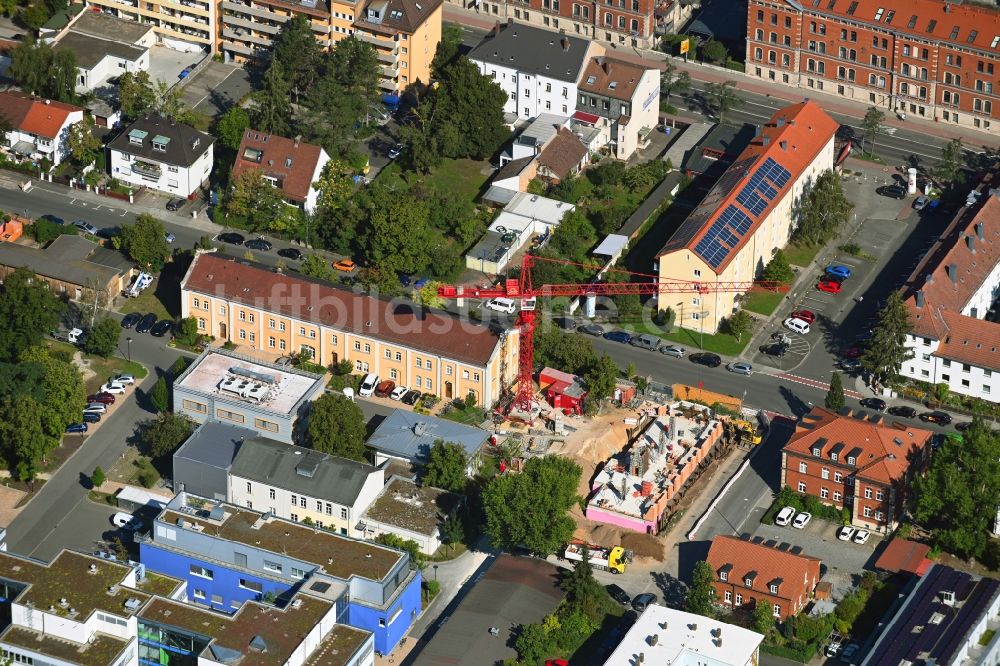 Erlangen aus der Vogelperspektive: Baustelle zum Neubau eines Wohnhauses Artilleriestraße - Von-der-Tann-Straße in Erlangen im Bundesland Bayern, Deutschland