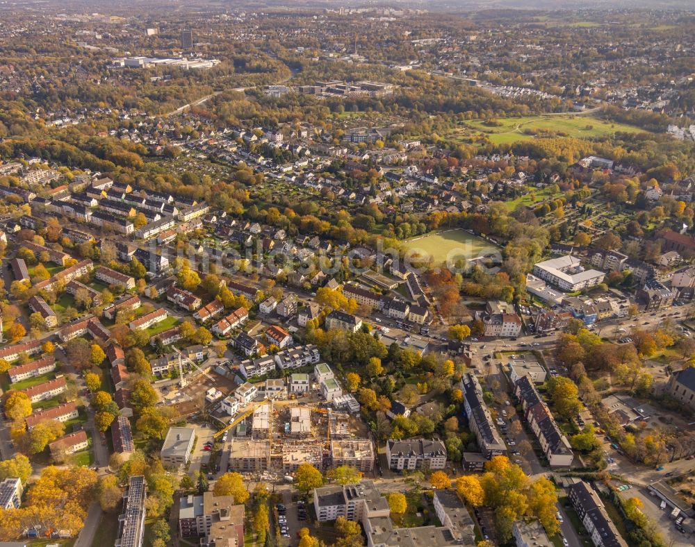 Bochum aus der Vogelperspektive: Baustelle zum Neubau eines Wohnhauses an der Brantropstraße in Bochum im Bundesland Nordrhein-Westfalen, Deutschland