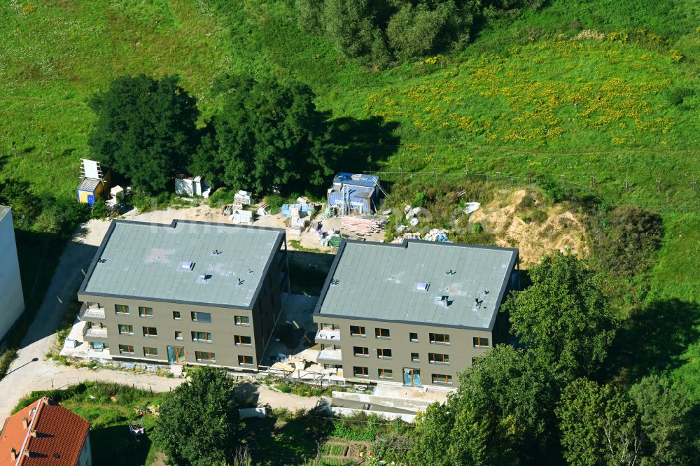 Dahlwitz-Hoppegarten aus der Vogelperspektive: Baustelle zum Neubau eines Wohnhauses in Dahlwitz-Hoppegarten im Bundesland Brandenburg, Deutschland