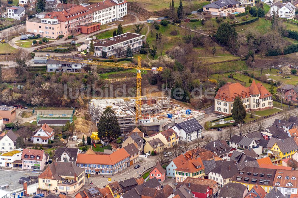 Ettenheim aus der Vogelperspektive: Baustelle zum Neubau eines Wohnhauses am Frauenweg in Ettenheim im Bundesland Baden-Württemberg, Deutschland