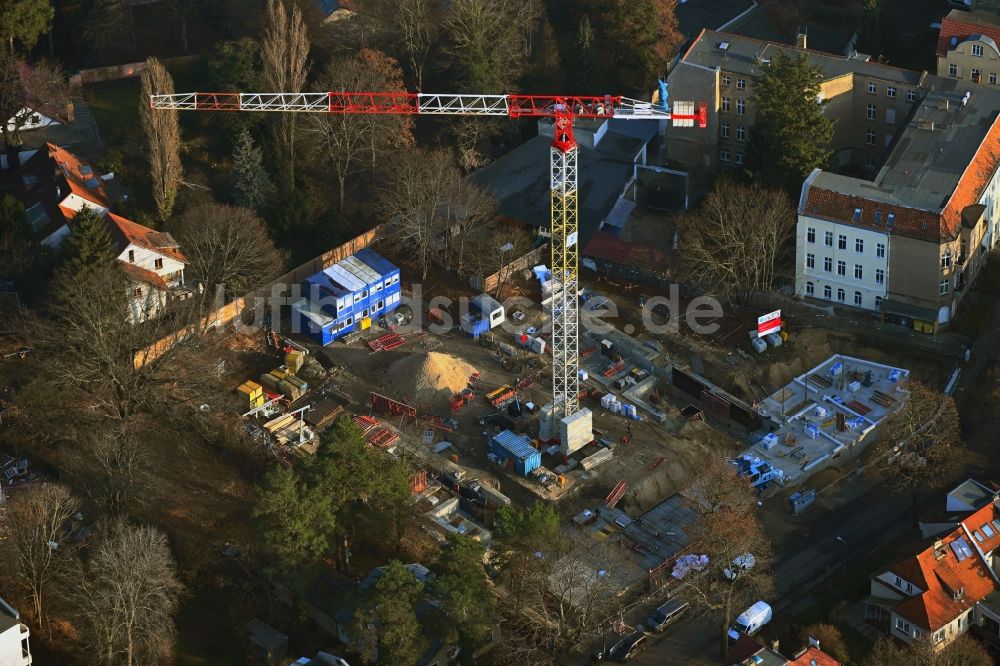 Berlin aus der Vogelperspektive: Baustelle zum Neubau eines Wohnhauses der GESOBAU AG im Ortsteil Niederschönhausen in Berlin, Deutschland