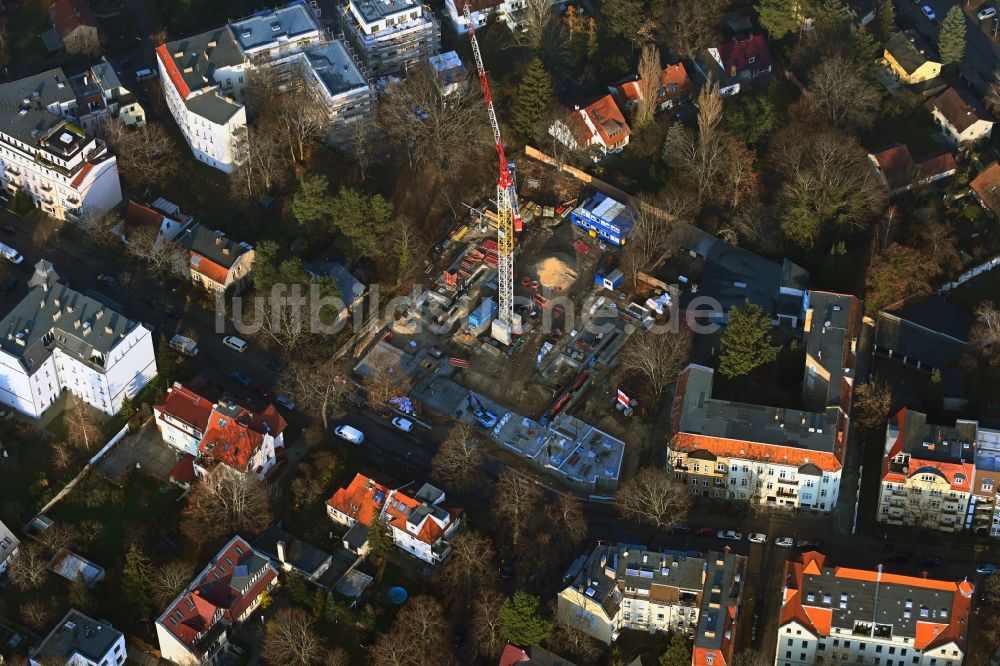 Berlin von oben - Baustelle zum Neubau eines Wohnhauses der GESOBAU AG im Ortsteil Niederschönhausen in Berlin, Deutschland