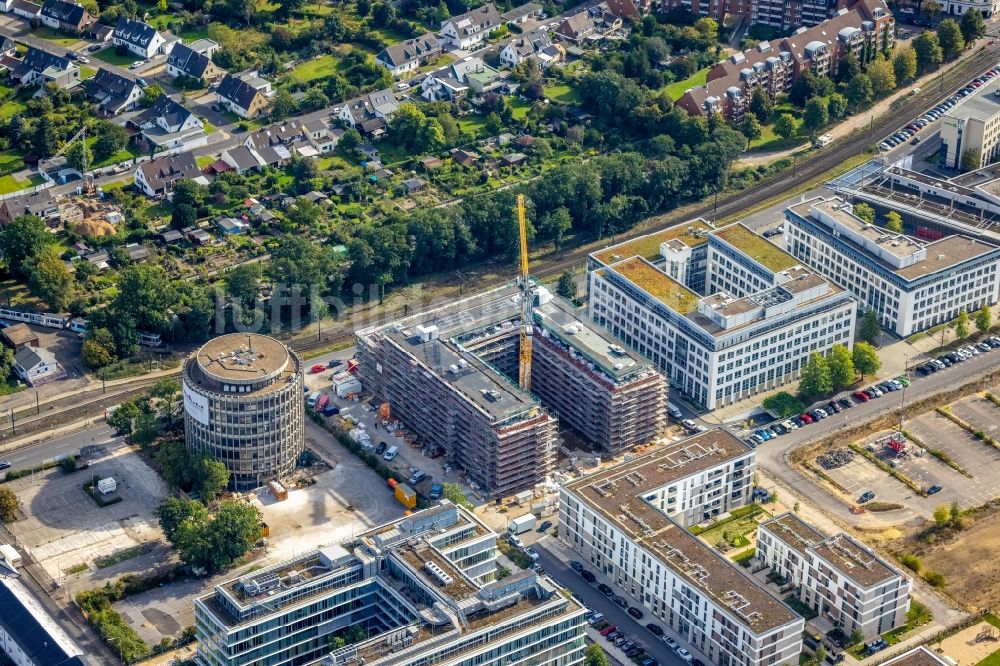 Düsseldorf aus der Vogelperspektive: Baustelle zum Neubau eines Wohnhauses an der Hansaallee in Düsseldorf im Bundesland Nordrhein-Westfalen, Deutschland