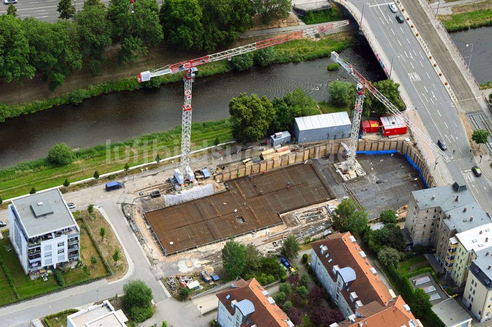 Gera von oben - Baustelle zum Neubau eines Wohnhauses des Das HeinrichsQuartier mit altersgerechten Wohnungen in Gera im Bundesland Thüringen, Deutschland