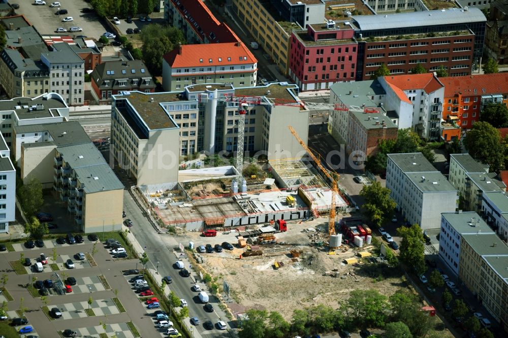 Halle (Saale) von oben - Baustelle zum Neubau eines Wohnhauses Hirschquartier in Halle (Saale) im Bundesland Sachsen-Anhalt, Deutschland