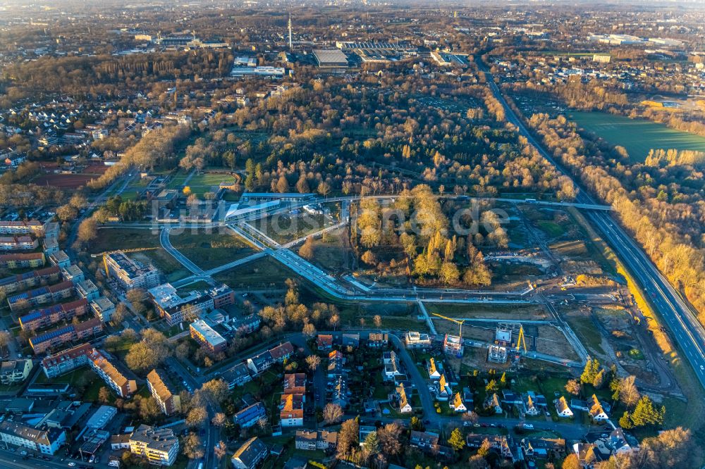 Bochum aus der Vogelperspektive: Baustelle zum Neubau eines Wohnhauses an der Immanuel-Kant-Straße in Bochum im Bundesland Nordrhein-Westfalen, Deutschland