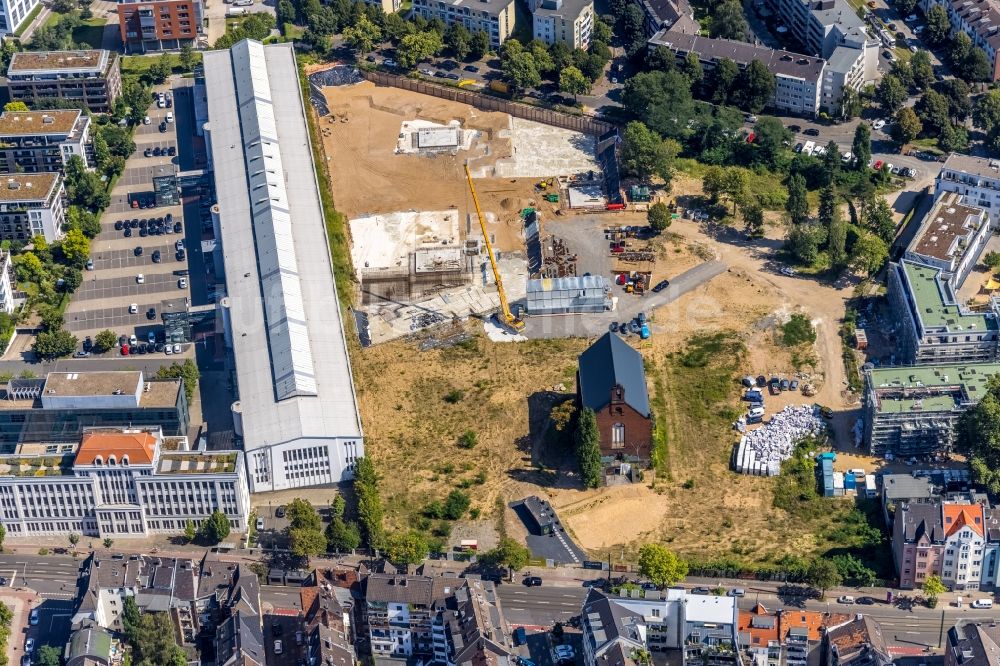 Luftbild Düsseldorf - Baustelle zum Neubau eines Wohnhauses des maxfrei Quartier zwischen Ulmenstraße - Metzer Straße - Rheinmetall-Allee in Düsseldorf im Bundesland Nordrhein-Westfalen, Deutschland