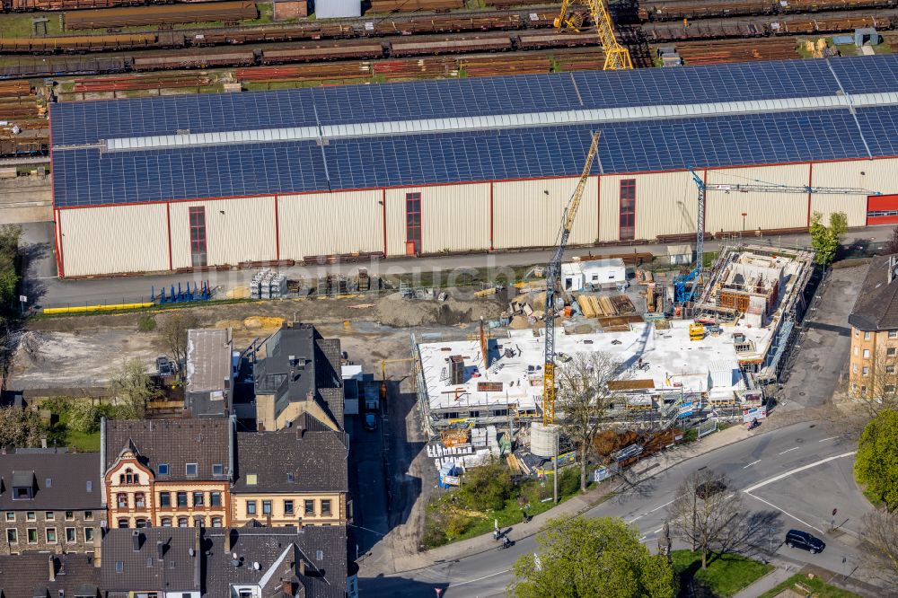 Witten von oben - Baustelle zum Neubau eines Wohnhauses - Mehrgenerationenhaus mit Kindertagesstätte am Karl-Marx-Platz in Witten im Bundesland Nordrhein-Westfalen, Deutschland