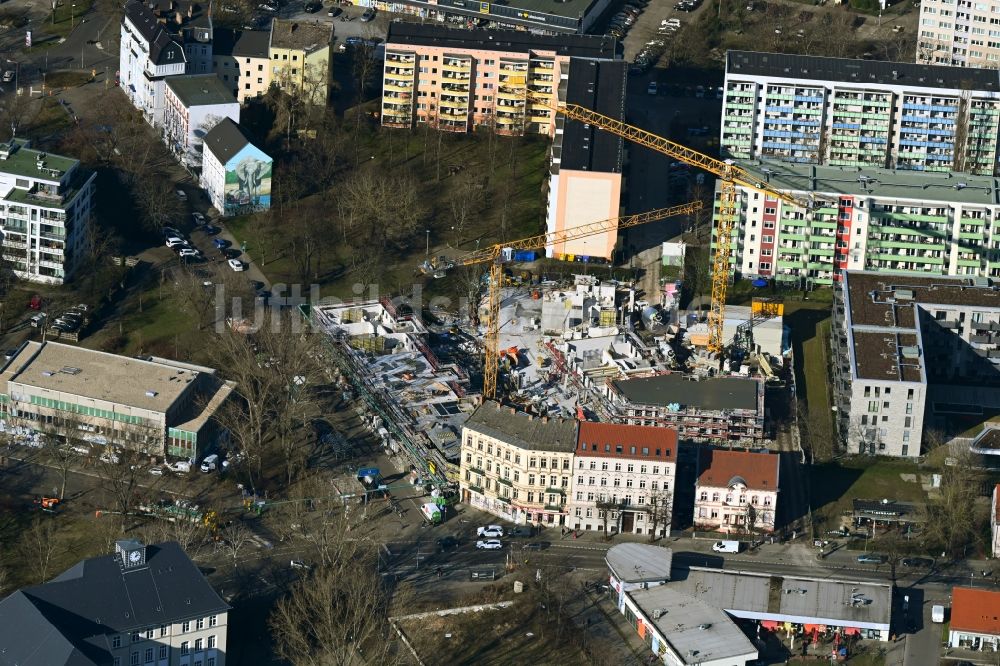 Berlin von oben - Baustelle zum Neubau eines Wohnhauses im Ortsteil Friedrichsfelde in Berlin, Deutschland