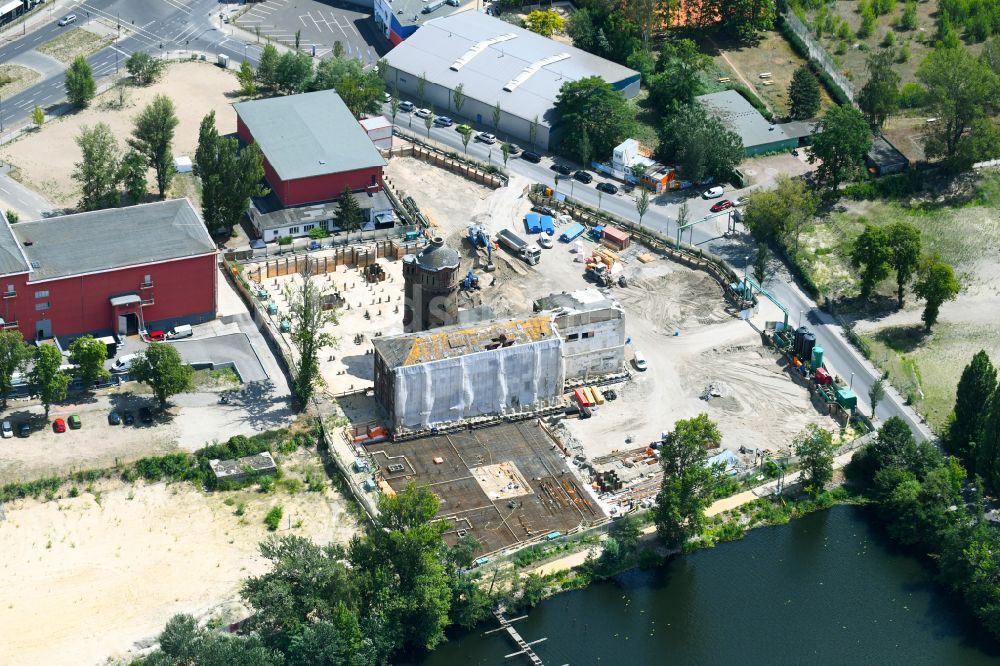 Luftbild Berlin - Baustelle zum Neubau eines Wohnhauses im Ortsteil Haselhorst in Berlin, Deutschland