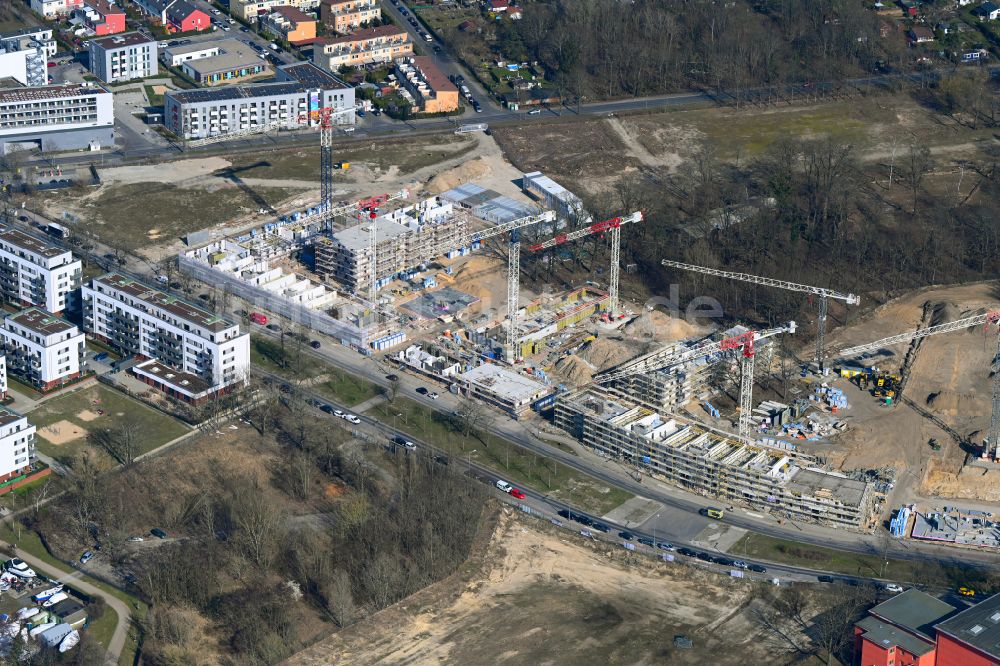 Luftbild Berlin - Baustelle zum Neubau eines Wohnhauses im Ortsteil Haselhorst in Spandau in Berlin, Deutschland