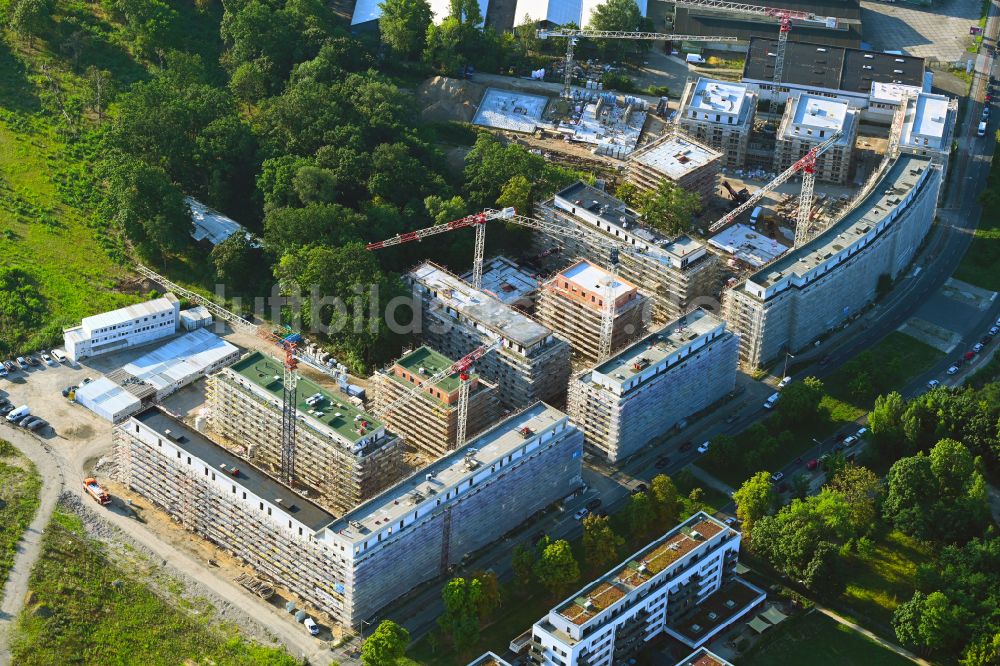 Berlin aus der Vogelperspektive: Baustelle zum Neubau eines Wohnhauses im Ortsteil Haselhorst in Spandau in Berlin, Deutschland