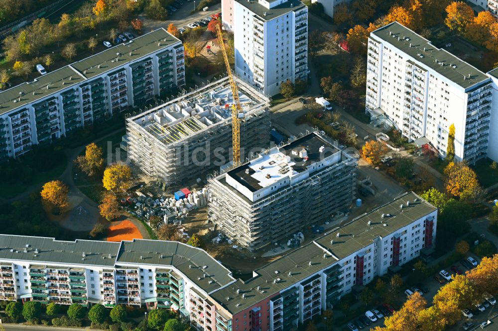 Luftaufnahme Berlin - Baustelle zum Neubau eines Wohnhauses im Ortsteil Kaulsdorf in Berlin, Deutschland