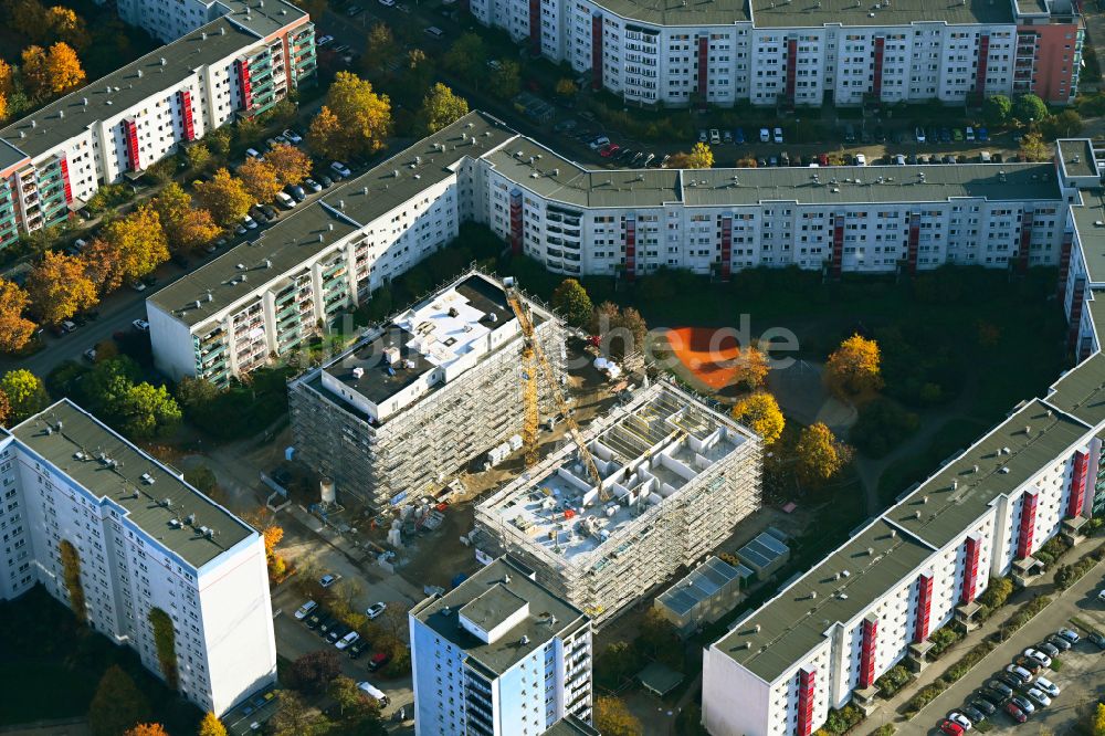 Luftaufnahme Berlin - Baustelle zum Neubau eines Wohnhauses im Ortsteil Kaulsdorf in Berlin, Deutschland